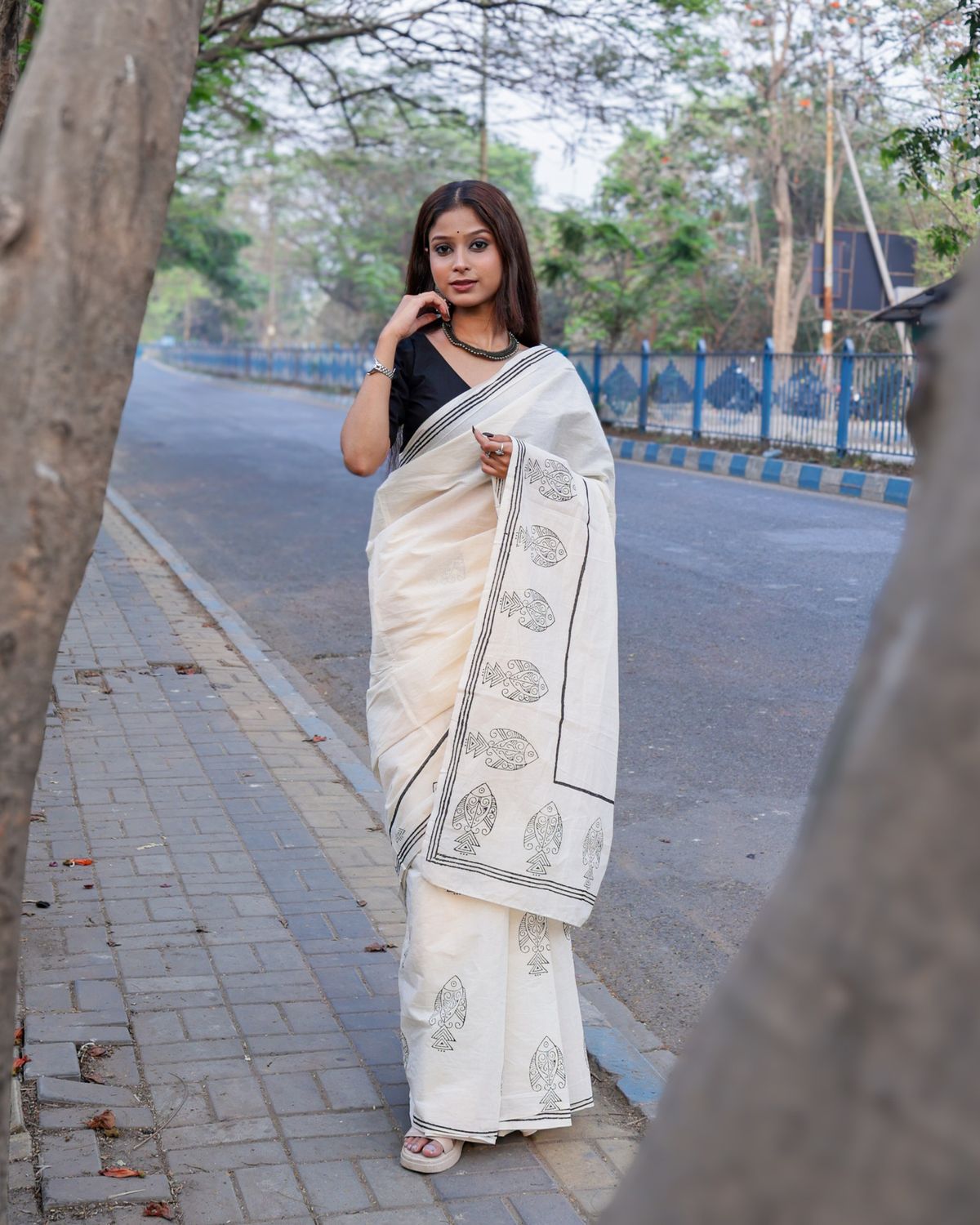Motsho Konya Cotton Saree - Image 2